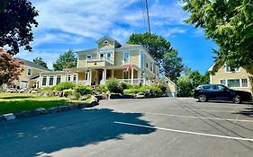Tattingstone Inn